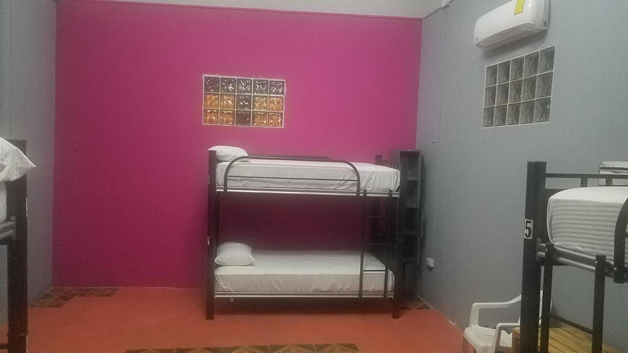 Hostal Xiinbal Mérida Rum bild